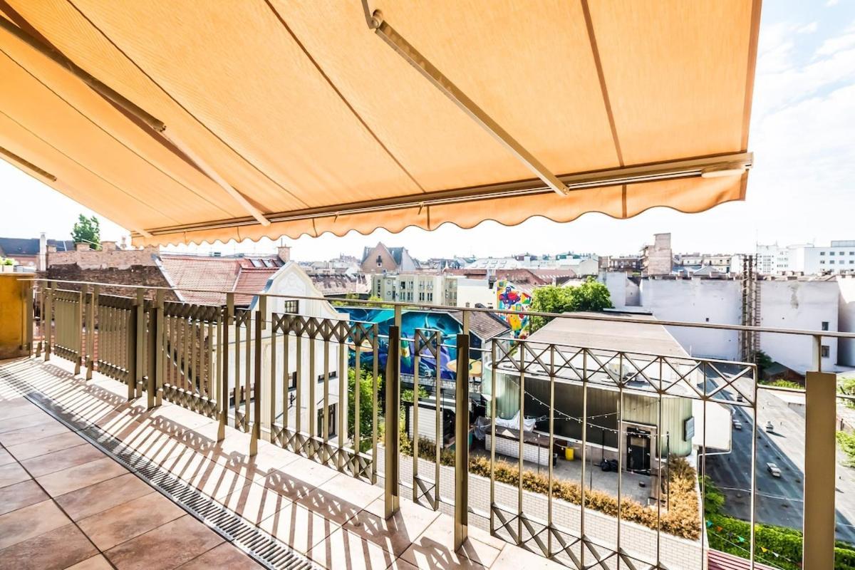 Penthouse Free Parking 2balconies Ac Apartment
