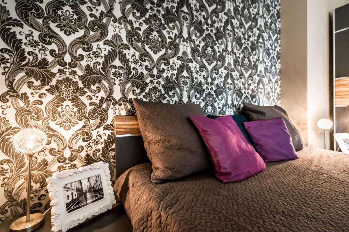 Penthouse Free Parking 2balconies Ac Apartment Budapest