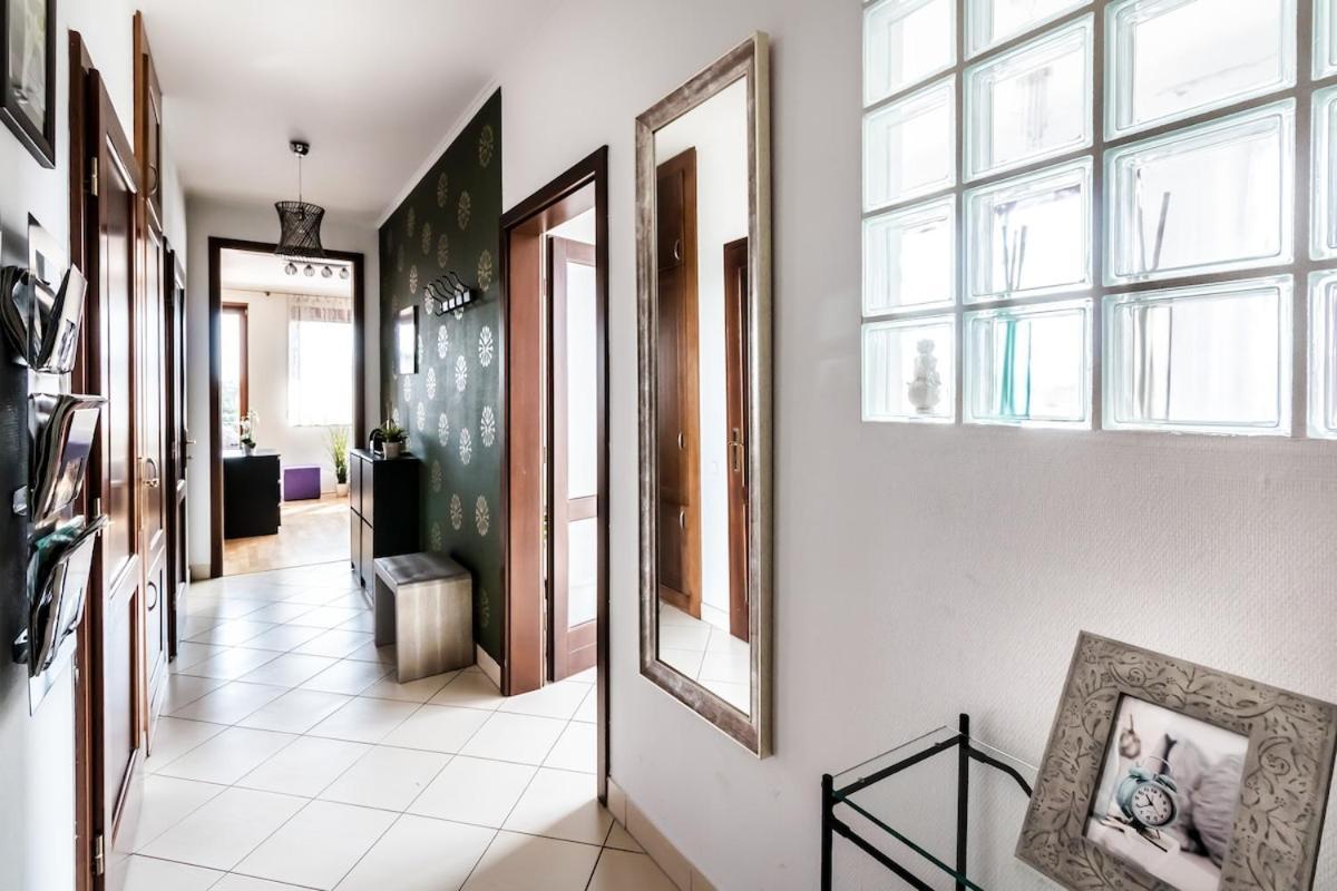 Penthouse Free Parking 2balconies Ac Apartment Budapest